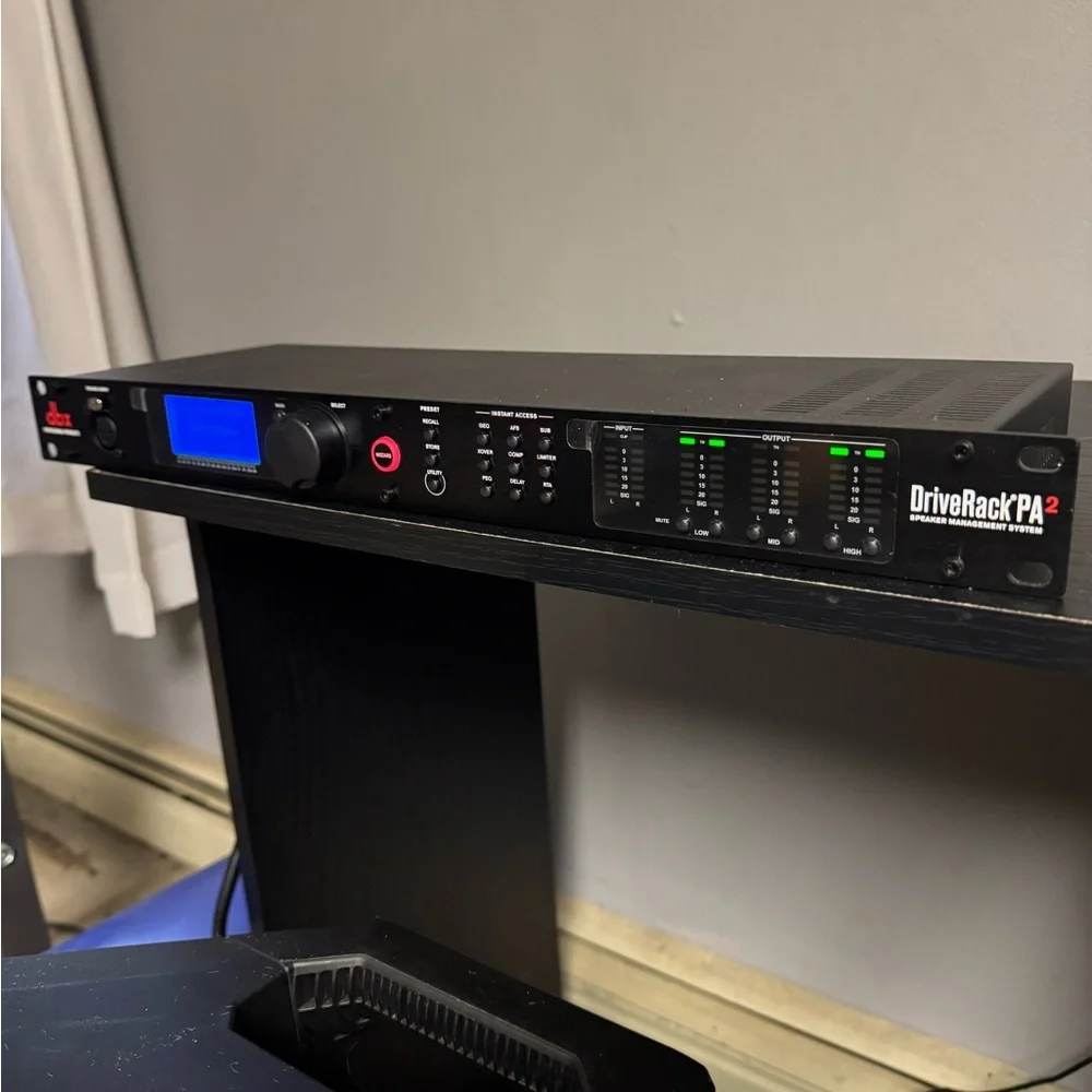 dbx Professional Black Audio Processor - Picture 3 of 4
